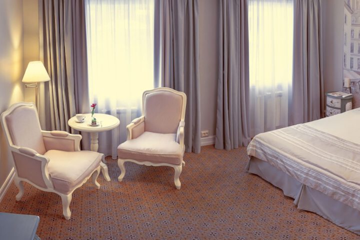 Room 18 of 78