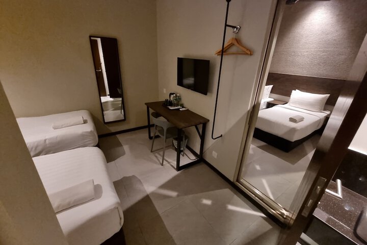 Room 100 of 138