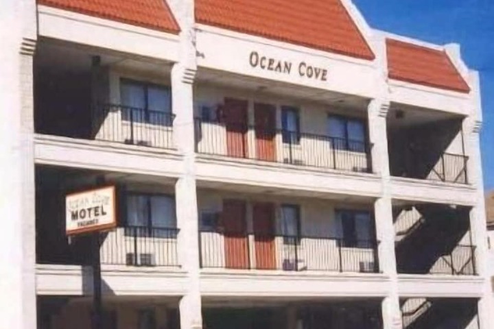 Hotel 31 of 34