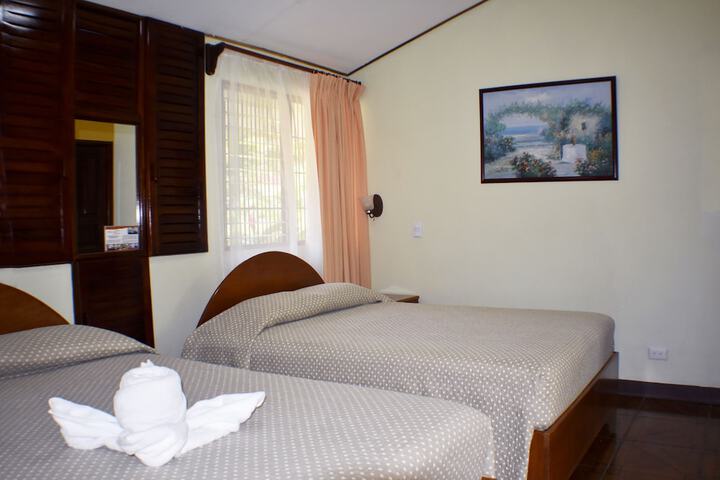 Room 25 of 117