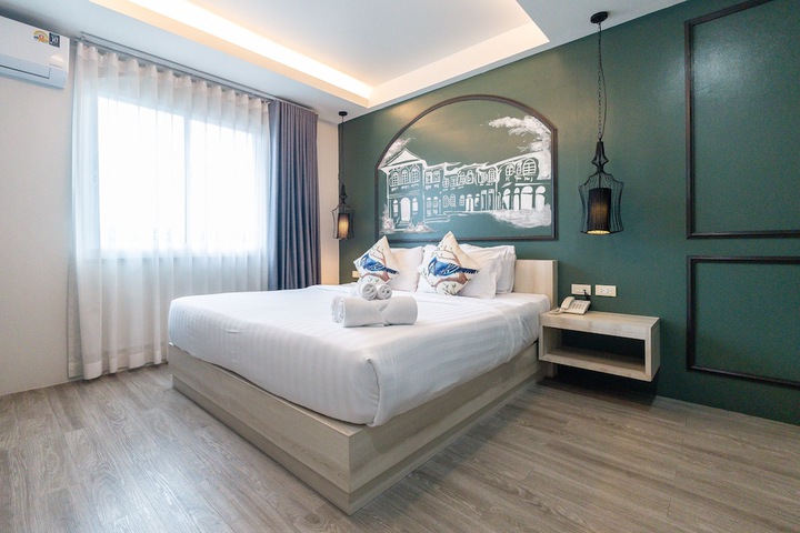 Room 80 of 129