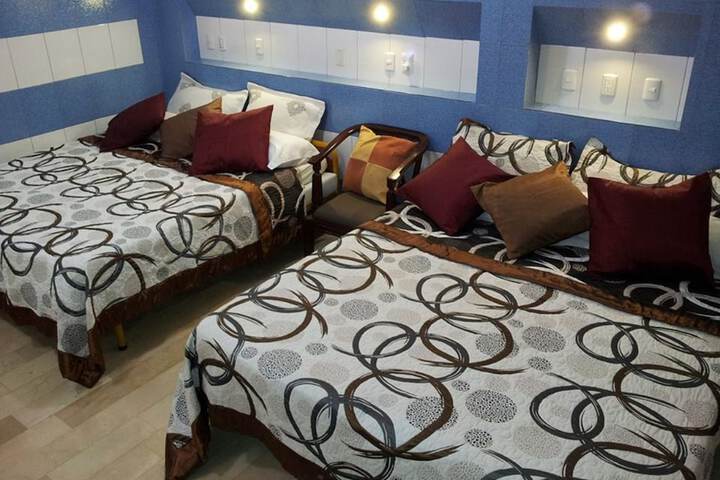 Room 3 of 23