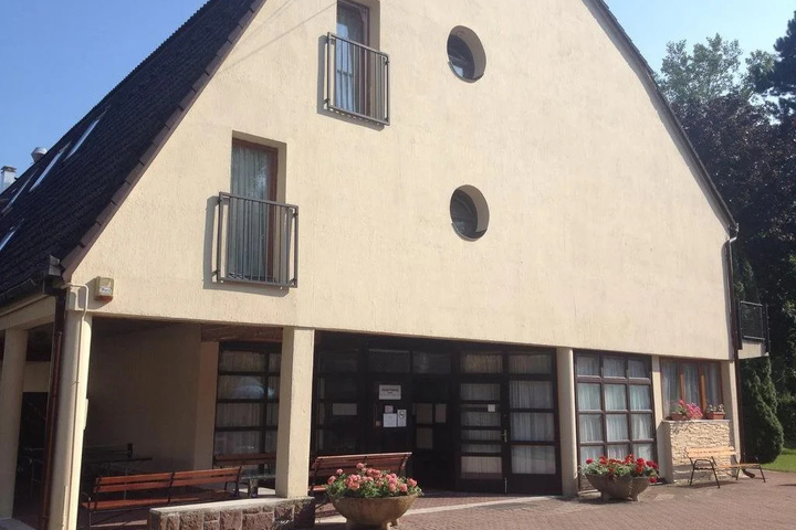 Exterior of Hotel Family