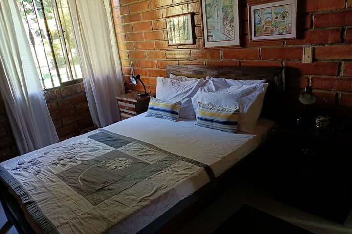 Room 2 of 20