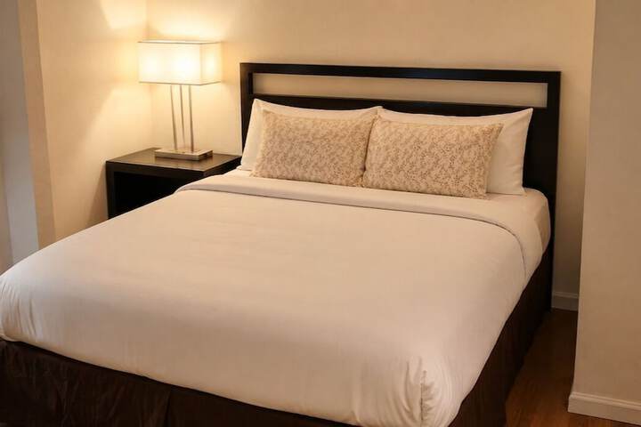 Room 37 of 60