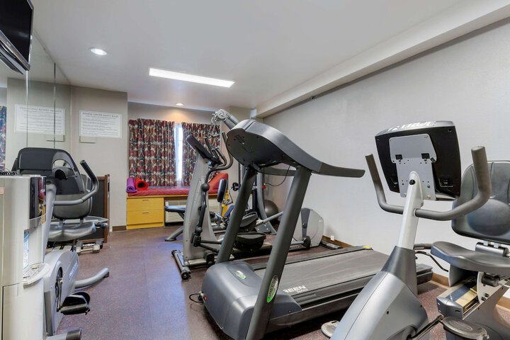 Fitness Facility Photos