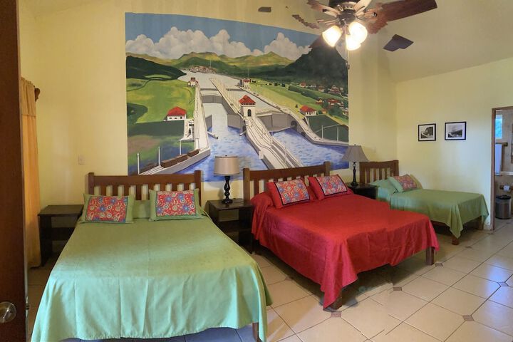 Room 13 of 71