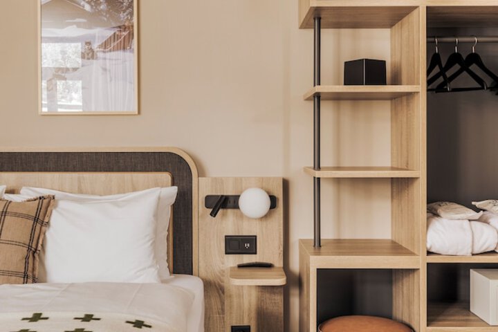 Room 16 of 78