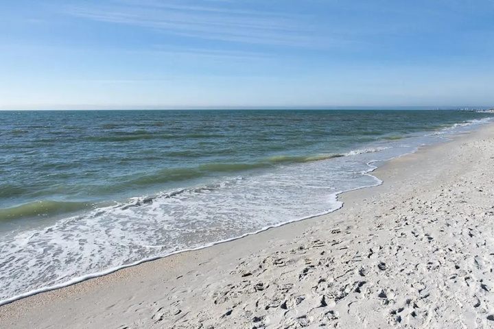 Beach 14 of 21