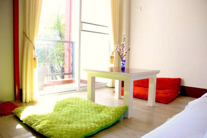 Room 26 of 53
