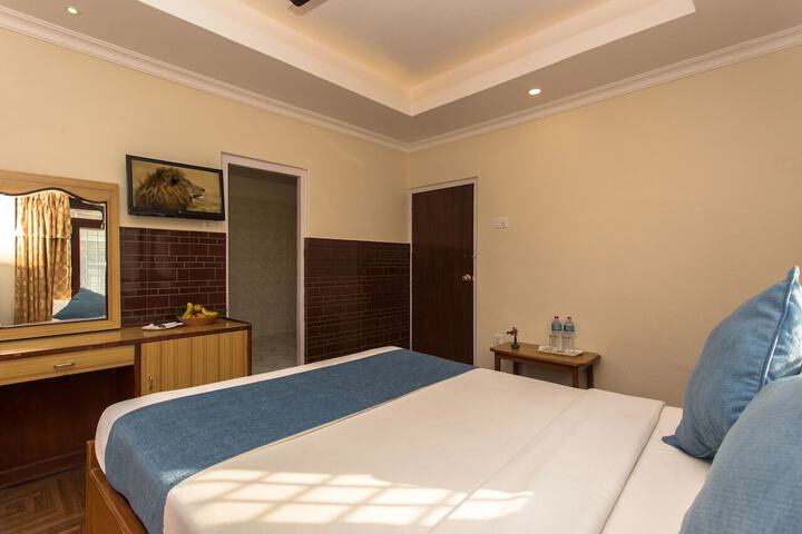 Room 12 of 62
