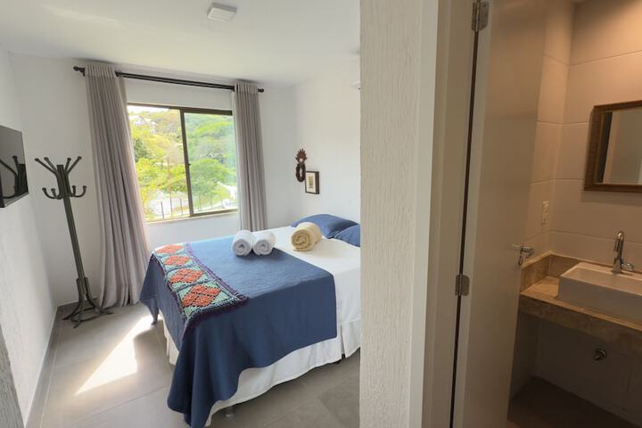 Room 4 of 89