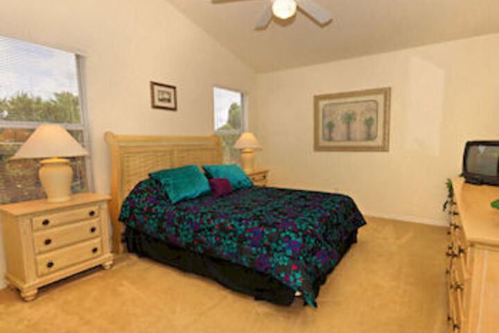 Room 157 of 380