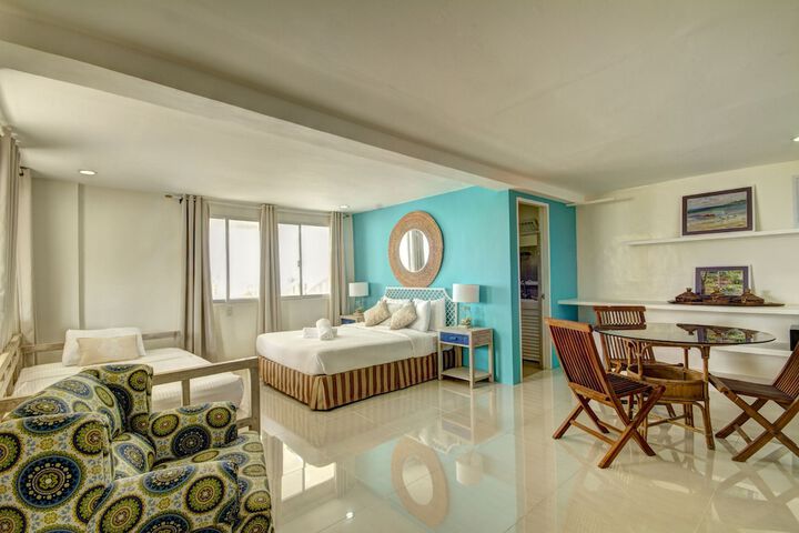 Room 6 of 49