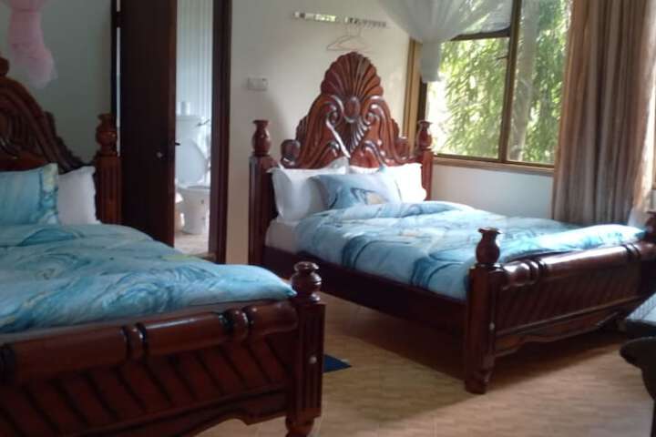Room 10 of 45