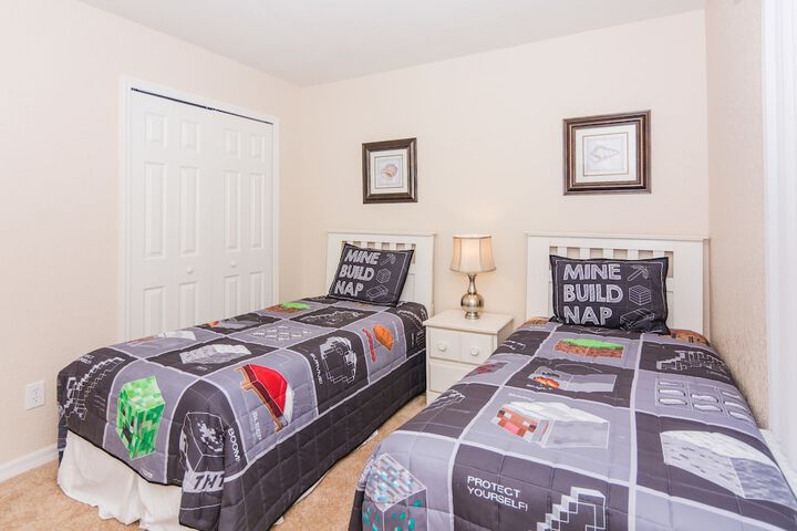 Regal Palms Resort &  Spa at Highlands Reserve 2346 in Davenport, FL