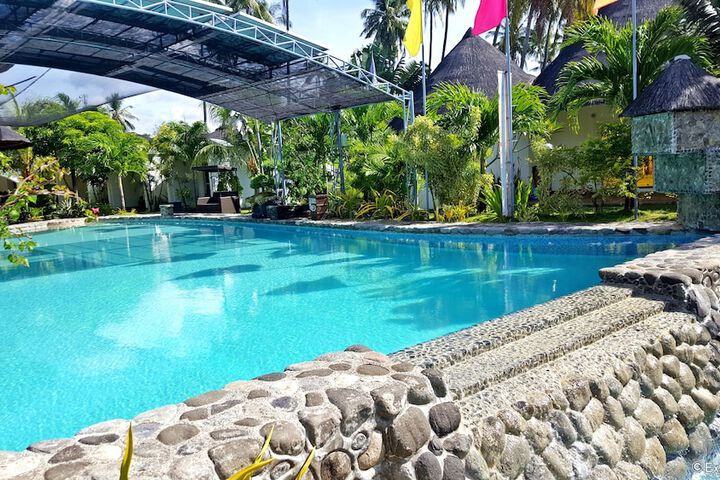 Pool 66 of 106