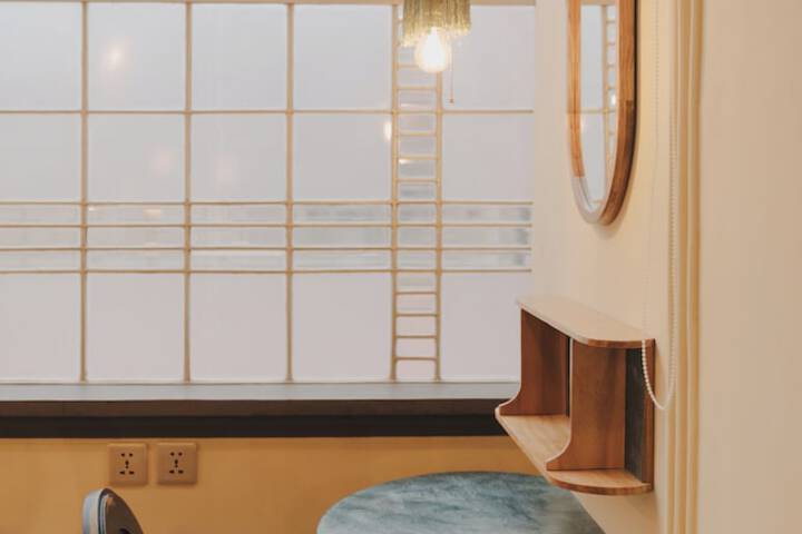 Room 123 of 174