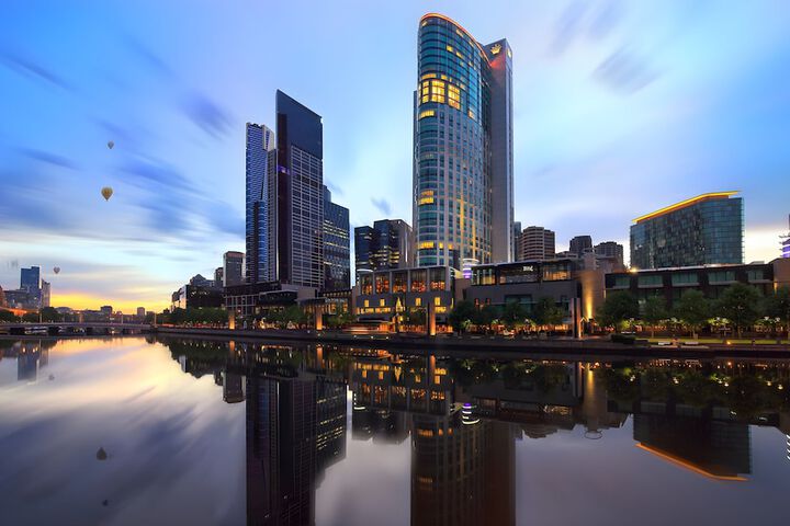 Entertainment 16 of 33