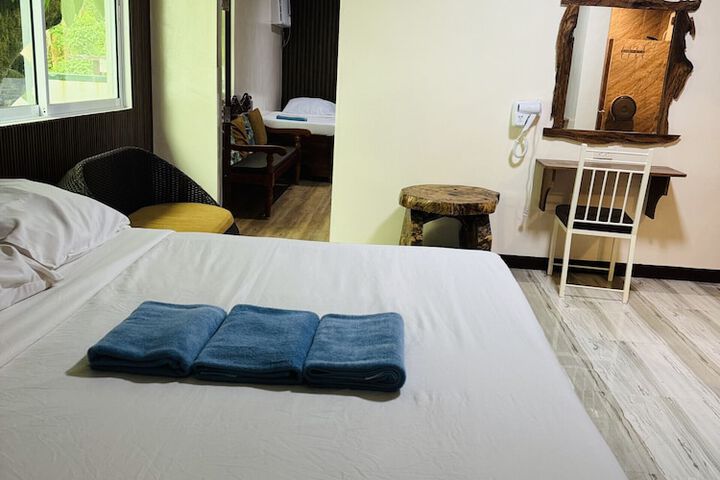 Room 55 of 246