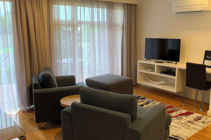 Room 10 of 51