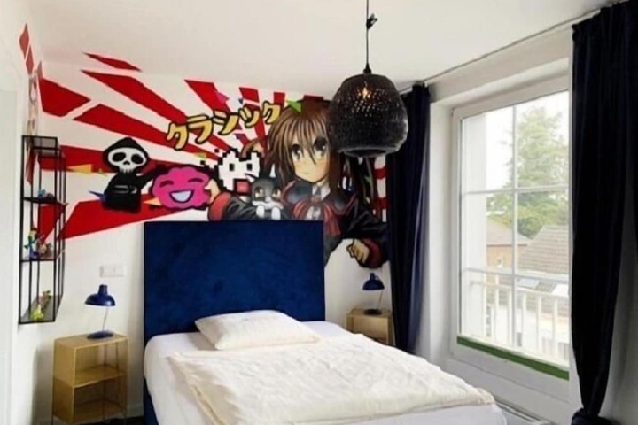 Room 19 of 41