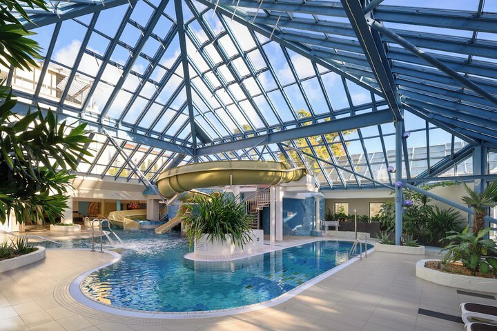 Pool 63 of 170