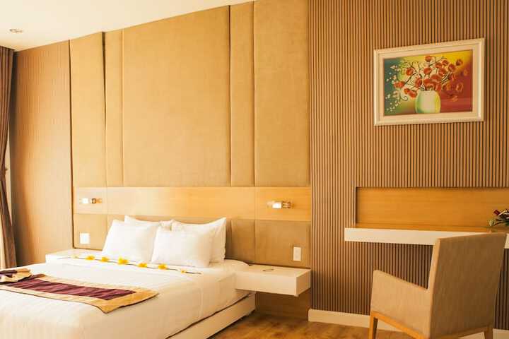 Room 14 of 70
