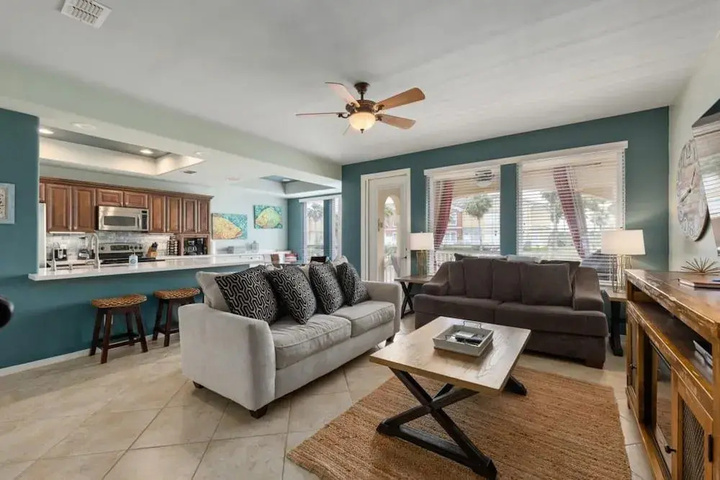 Image of Harborside Townhome in Beautiful Laguna Vista