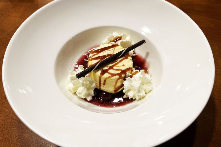 Dining 93 of 121