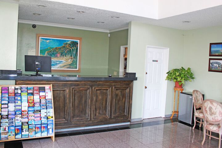 Hotel Interior 3 of 27