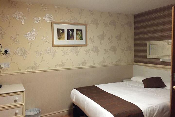 Room 8 of 59