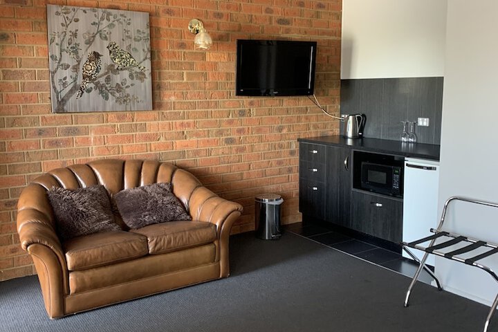 Room 15 of 61