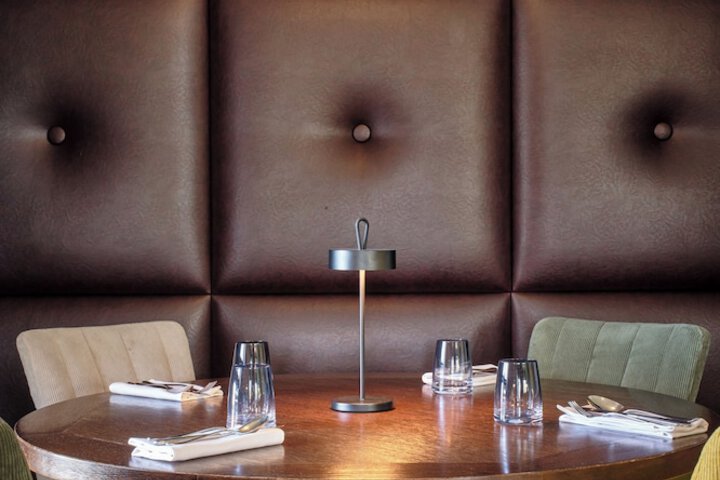 Dining 49 of 77