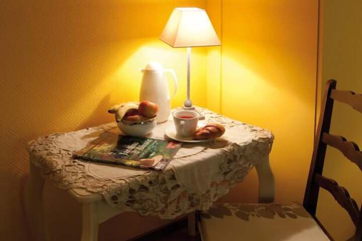 Room 104 of 147