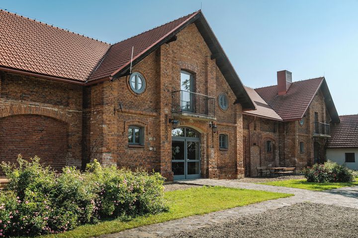 Dwór Kombornia Folwark in Korczyna
