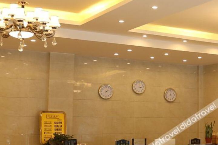 Hotel Interior 27 of 41