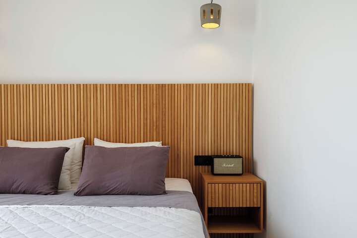 Room 18 of 80