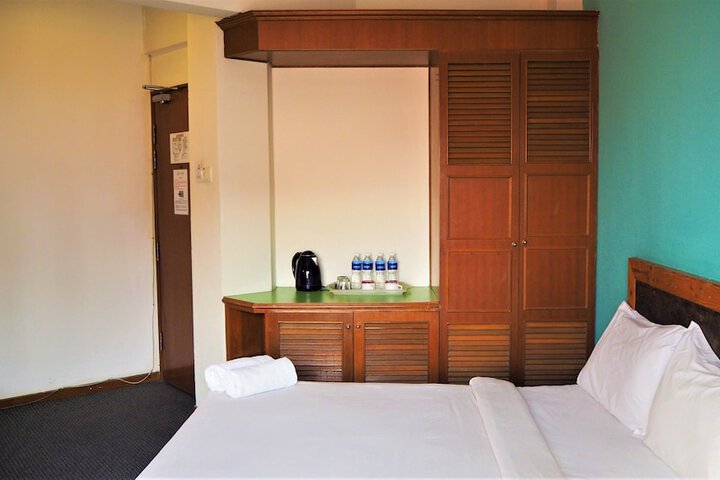Room 14 of 52
