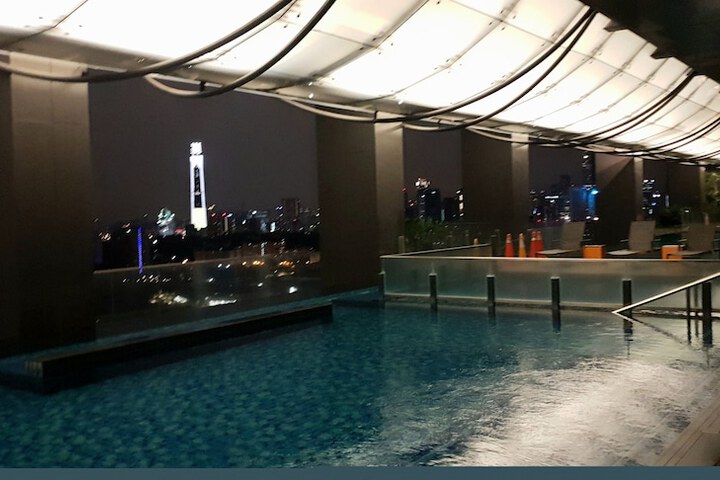 Pool 160 of 226