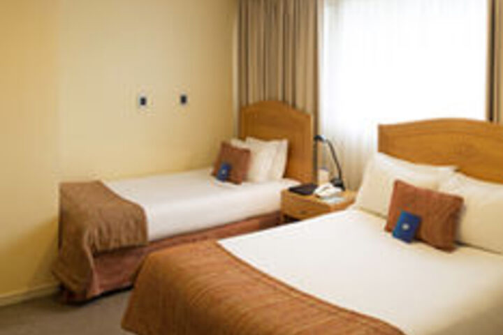 Room 15 of 43