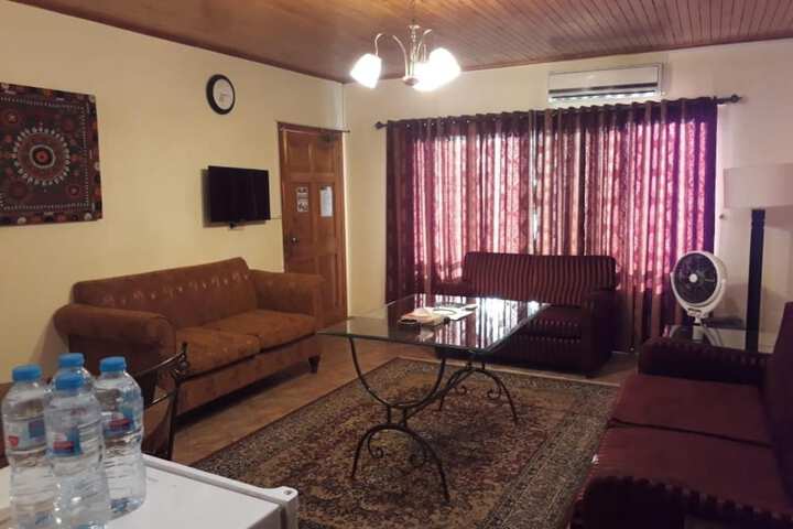 Room 29 of 48