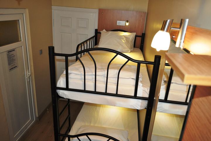 Room 15 of 112