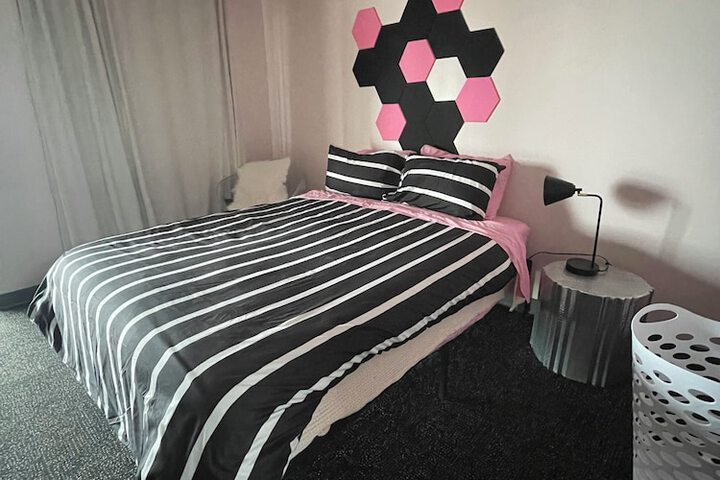 Room 70 of 131