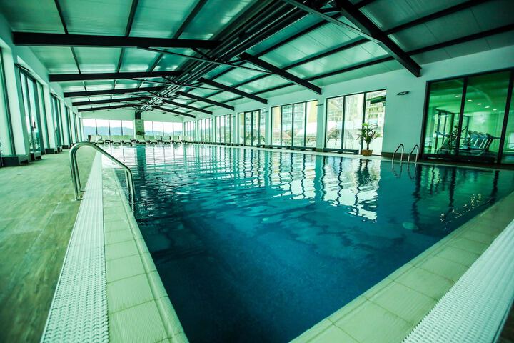 Pool 58 of 93