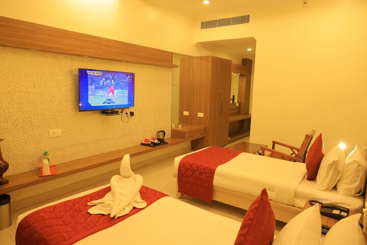 Room 6 of 30