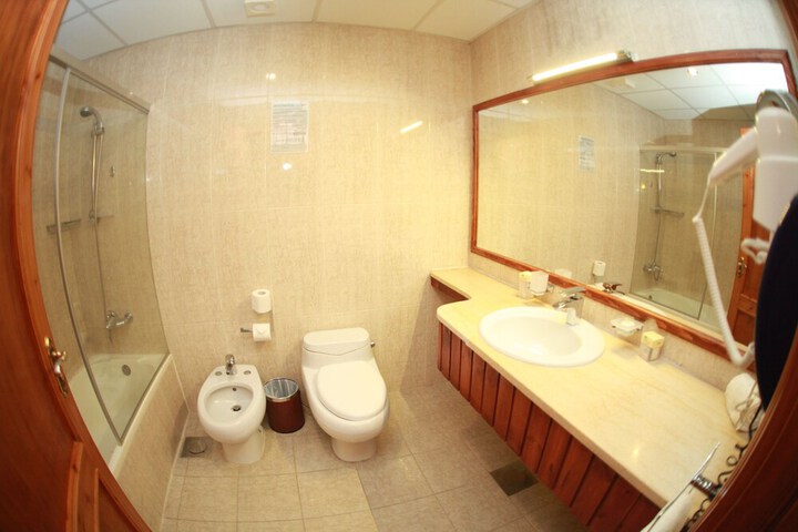 Room 20 of 68