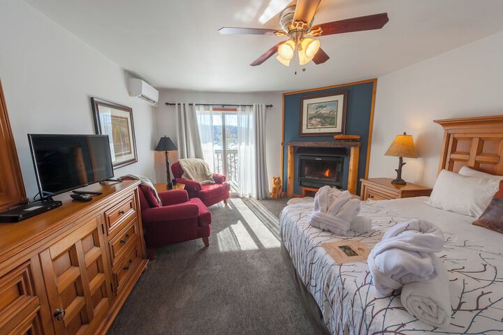 Room 3 of 19