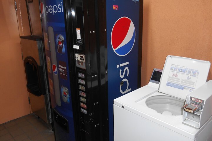 Vending machine