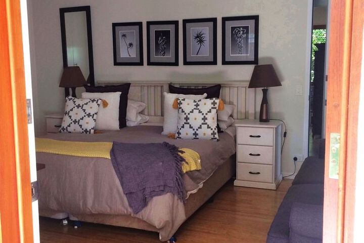 Room 18 of 38